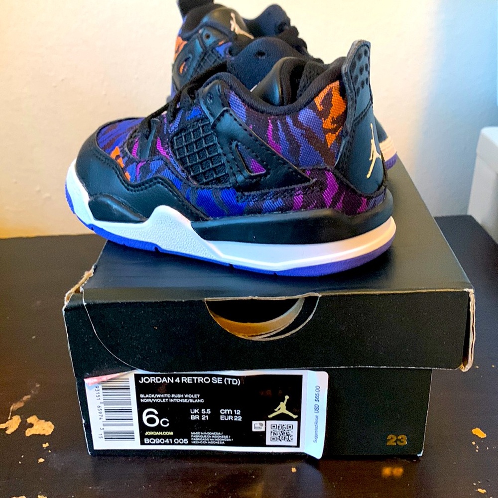 KIDS JORDAN 4